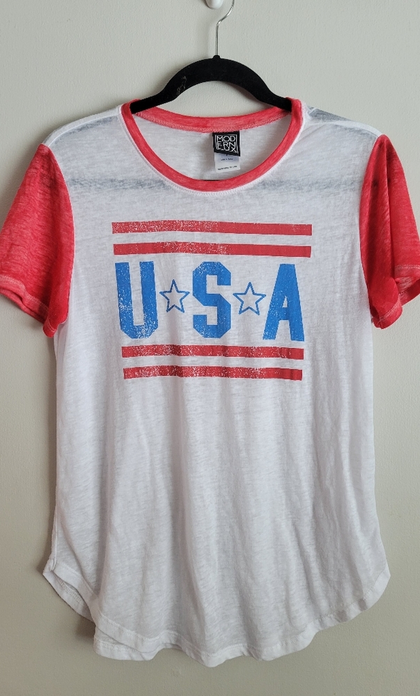 Modern Lux USA Tee